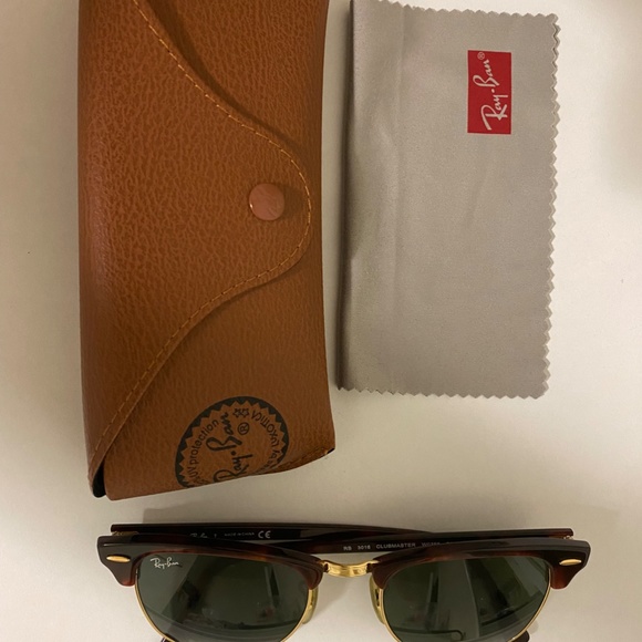 Ray-Ban Clubmaster Classic Sunglasses - Picture 3 of 6